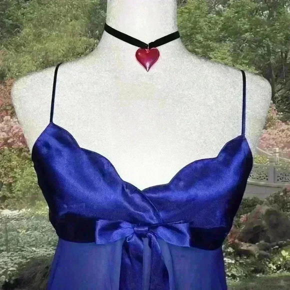 Y2k 90s Royal Blue Victoria’s Secret Slip Size Small - Picture 2 of 9